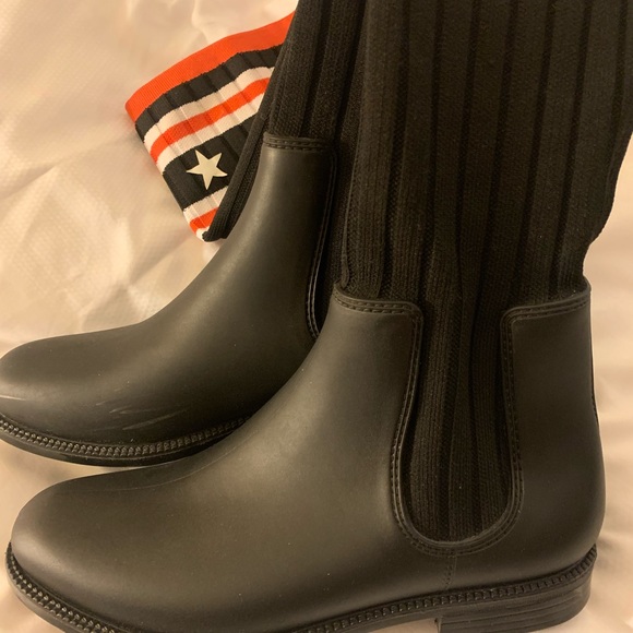 - Givenchy sock boot - Picture 5 of 5
